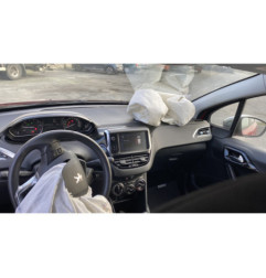 Ecran GPS PEUGEOT 208 1