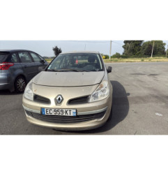 Eclairage de plaque RENAULT CLIO 3