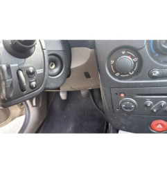 Eclairage de plaque RENAULT CLIO 3