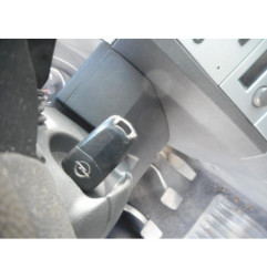 Etrier avant gauche (freinage) OPEL MERIVA A