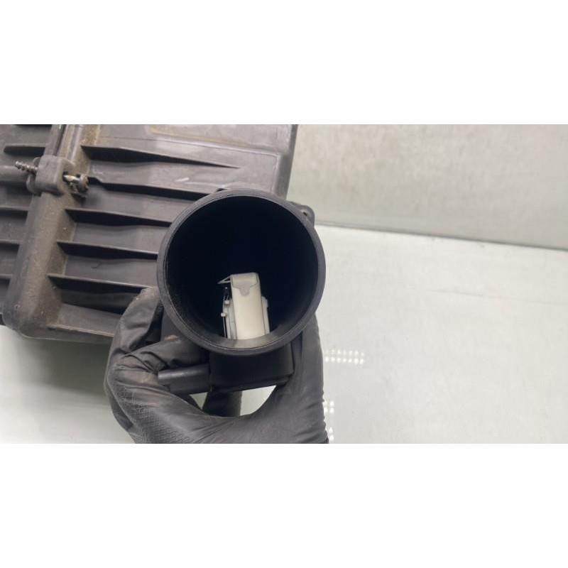 Boitier filtre a air CITROEN C4 1 Photo n°7