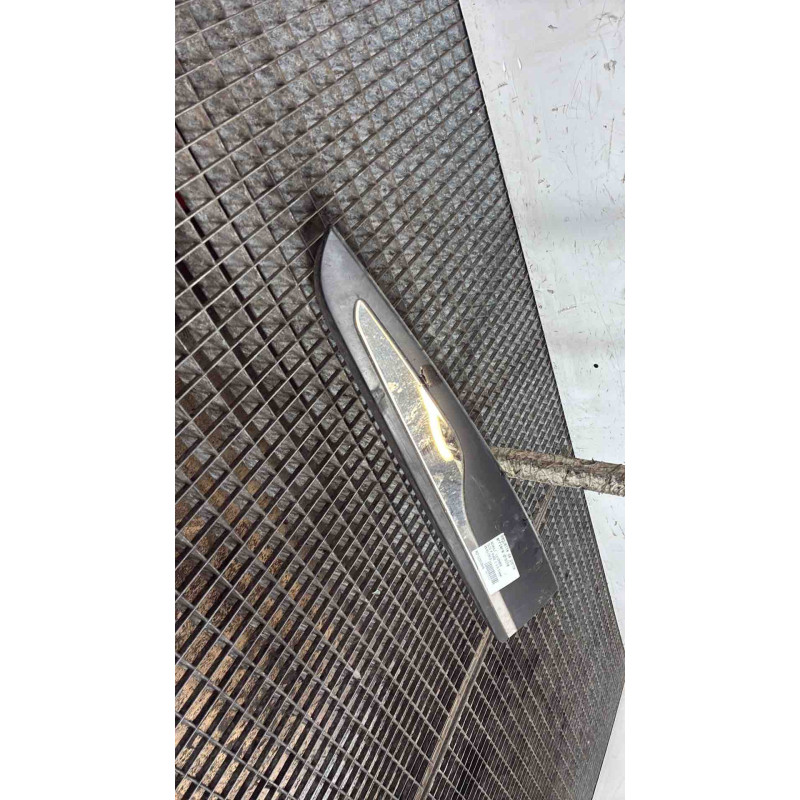 Baguette de porte arriere droite RENAULT CLIO 4 Photo n°2
