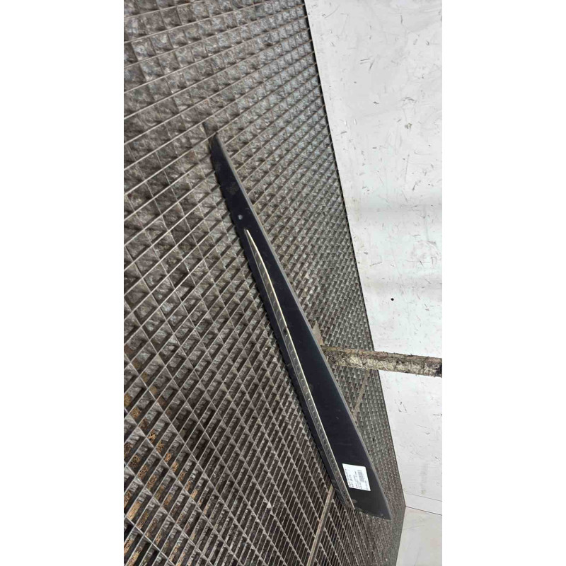 Baguette de porte avant gauche RENAULT CLIO 4 Photo n°4
