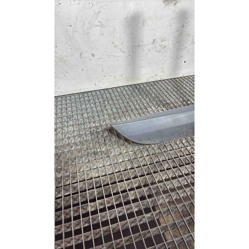 Baguette de porte arriere droite RENAULT MEGANE 3 Photo n°4