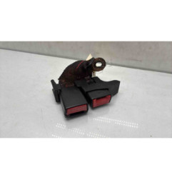 Attache ceinture arriere droit RENAULT CLIO 3