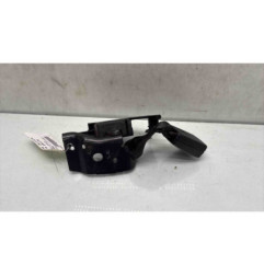 Attache ceinture arriere gauche RENAULT CLIO 3