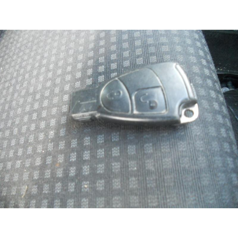 Etrier avant droit (freinage) MERCEDES CLASSE B 245 Photo n°8