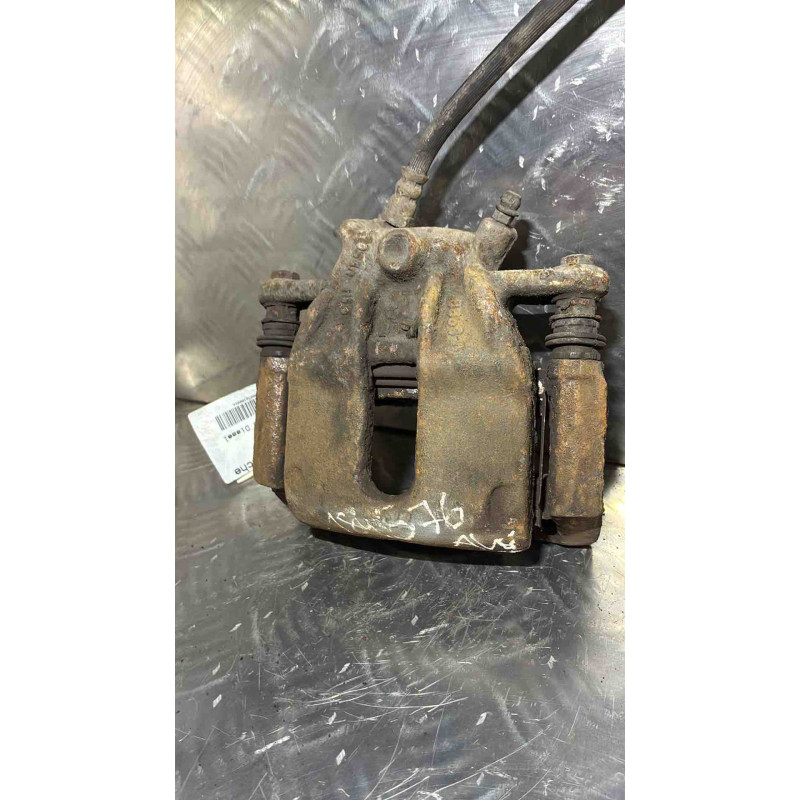 Etrier avant gauche (freinage) RENAULT CLIO 3 Photo n°3