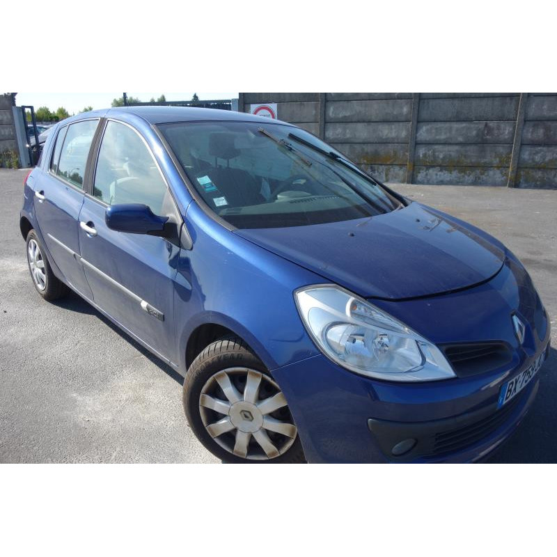 Etrier avant gauche (freinage) RENAULT CLIO 3 Photo n°5