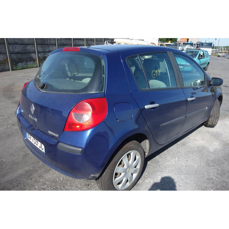 Etrier avant gauche (freinage) RENAULT CLIO 3 Photo n°6