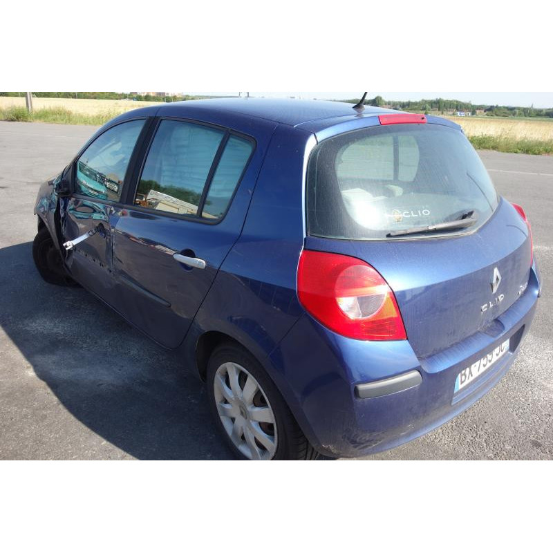 Etrier avant gauche (freinage) RENAULT CLIO 3 Photo n°7