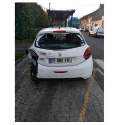 Cremaillere assistee PEUGEOT 208 1
