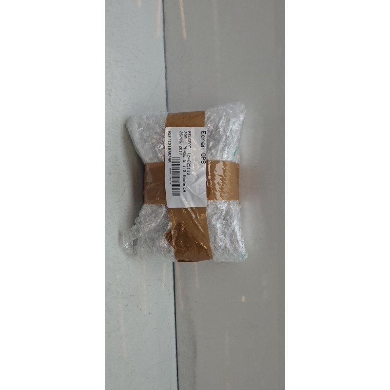 Ecran GPS PEUGEOT 208 1 Photo n°6