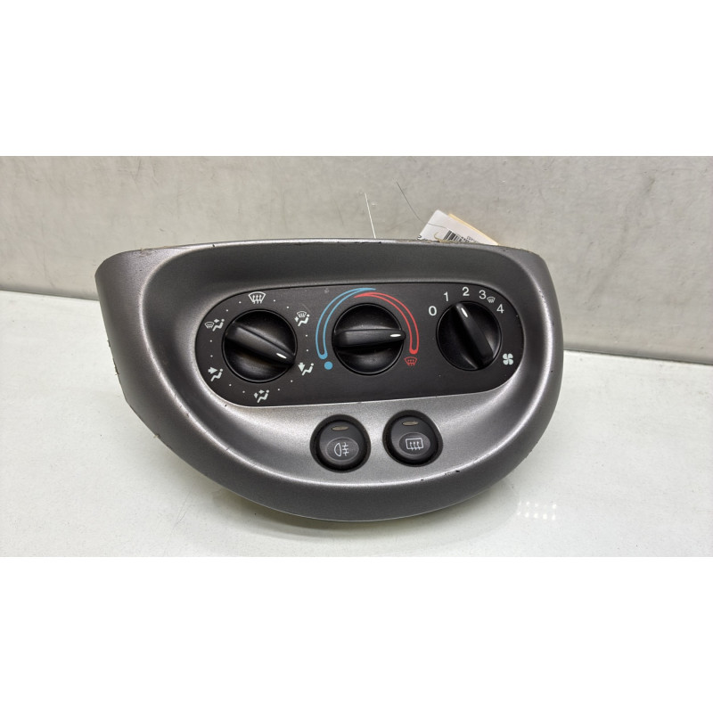 Commande chauffage FORD KA 1 Photo n°1