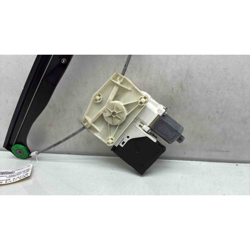 Leve vitre electrique arriere gauche AUDI A3 2 Photo n°5