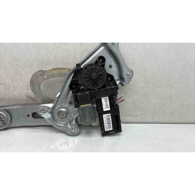 Leve vitre electrique avant gauche RENAULT GRAND SCENIC 3 Photo n°3
