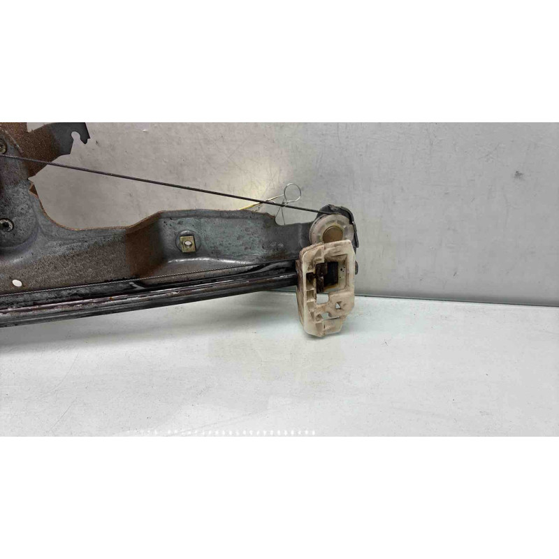 Leve vitre electrique avant gauche RENAULT SCENIC 2 Photo n°3