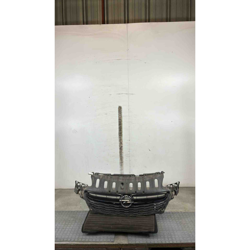 Grille de pare choc OPEL CORSA E Photo n°4