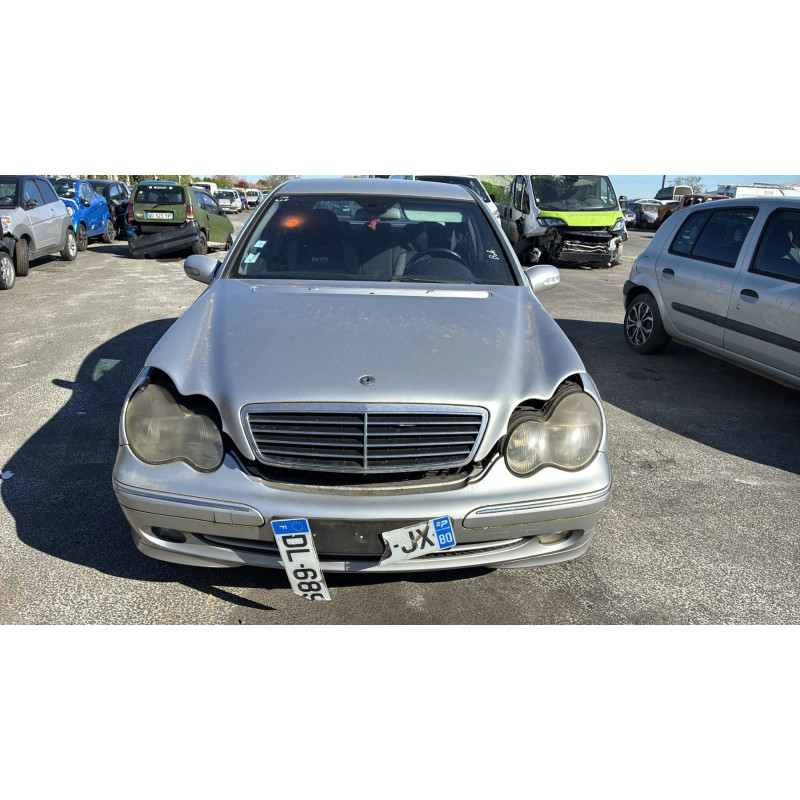 Capot MERCEDES CLASSE C 203 Photo n°13