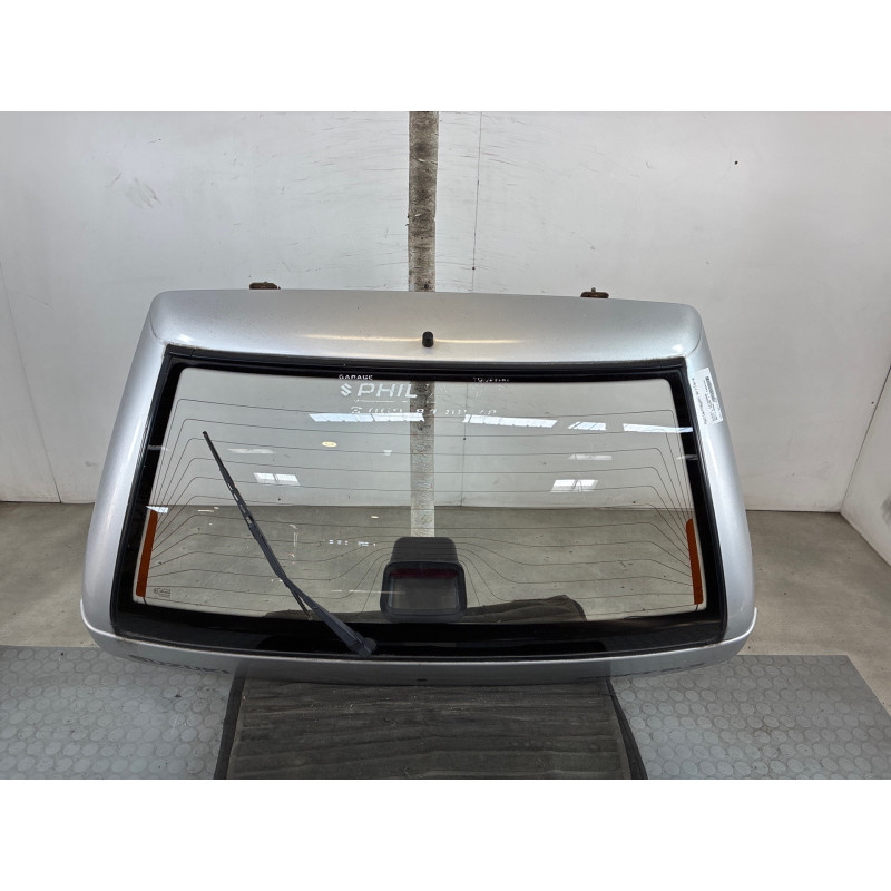 Malle/Hayon arriere SUZUKI SWIFT 2 Photo n°1