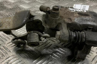 Etrier arriere gauche (freinage) HYUNDAI COUPE 1