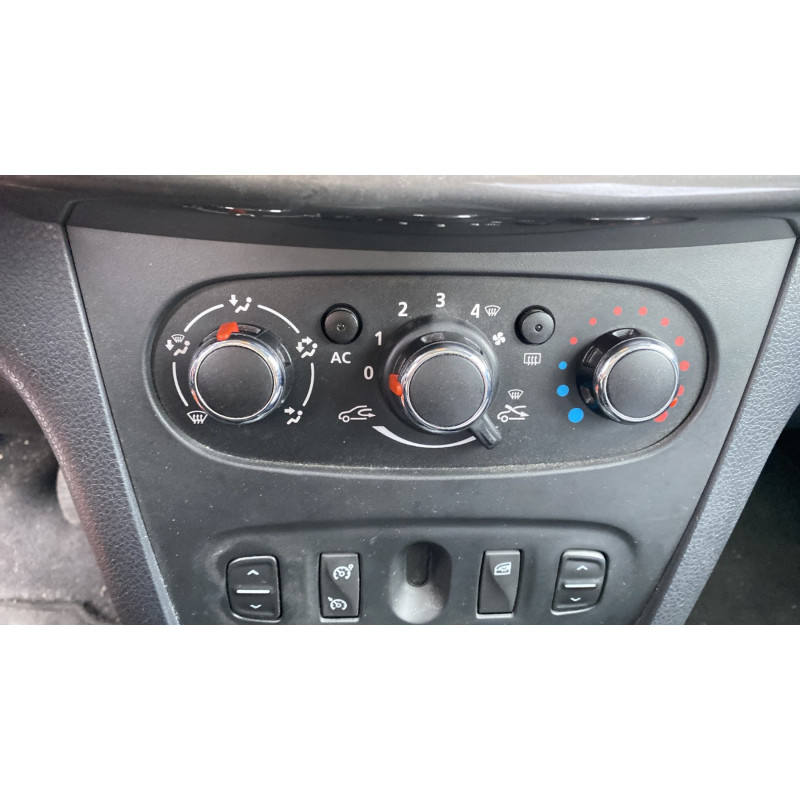 Pare choc arriere DACIA SANDERO 2 Photo n°13