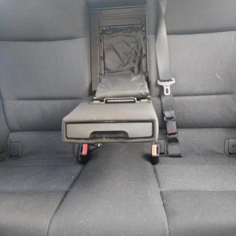 Pretensionneur de ceinture arriere gauche BMW SERIE 3 E90 Photo n°9