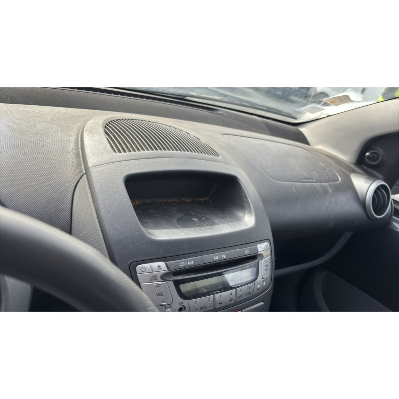 Porte avant droit PEUGEOT 107 Photo n°20