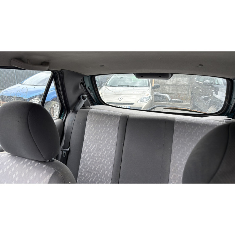 Pare choc arriere FORD FIESTA 4 Photo n°18