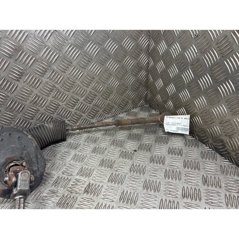 Cremaillere assistee FIAT IDEA Photo n°4
