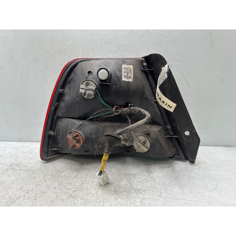 Feu arriere principal droit (feux) HYUNDAI ACCENT 2 Photo n°2