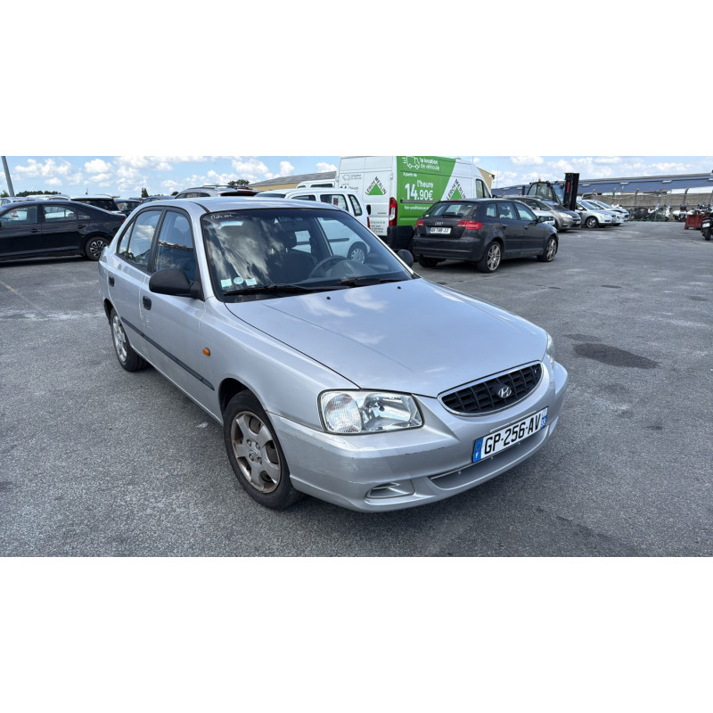 Pare choc avant HYUNDAI ACCENT 2 Photo n°7