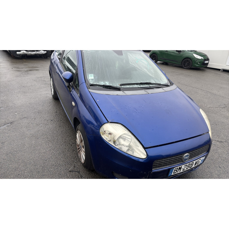 Aile avant droit FIAT GRANDE PUNTO Photo n°12