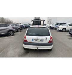 Pare choc arriere RENAULT CLIO 2
