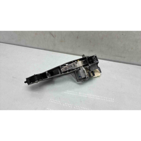 Poignee porte arriere gauche PEUGEOT 5008 1