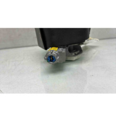 Pretensionneur de ceinture avant gauche PEUGEOT 5008 1