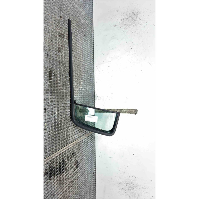 Custode arriere gauche (porte) RENAULT CLIO 3 Photo n°1