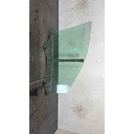 Vitre avant gauche RENAULT CLIO 3