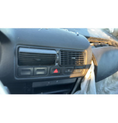Porte avant droit VOLKSWAGEN GOLF 4