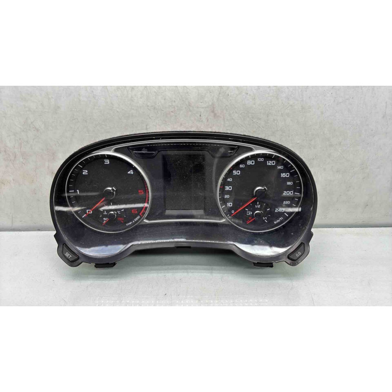 Compteur AUDI A1 1 Photo n°3