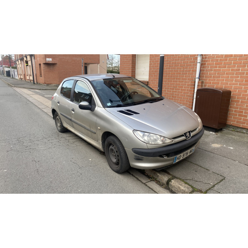 Pare choc avant PEUGEOT 206 Photo n°7