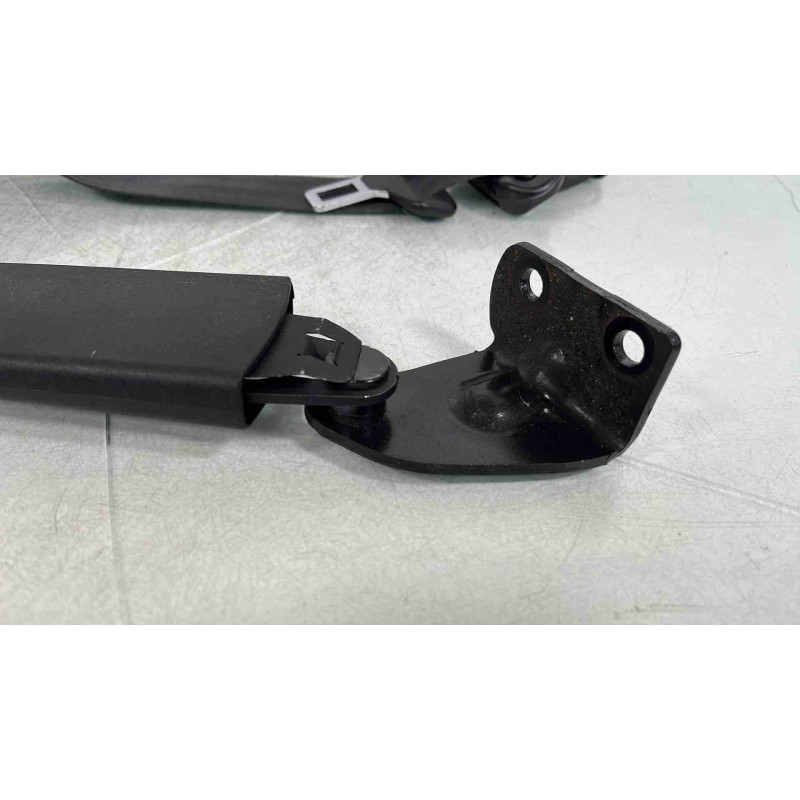 Pretensionneur de ceinture avant droit RENAULT CLIO 4 Photo n°1