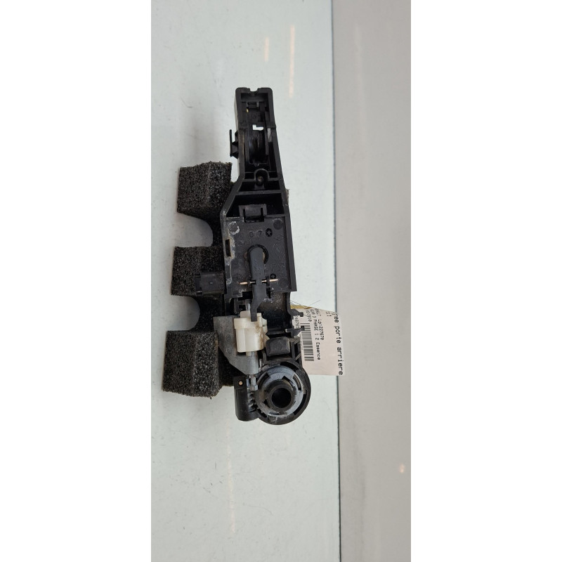 Poignee porte arriere droit RENAULT LAGUNA 3 Photo n°3