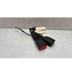 Attache ceinture arriere gauche RENAULT CLIO 4