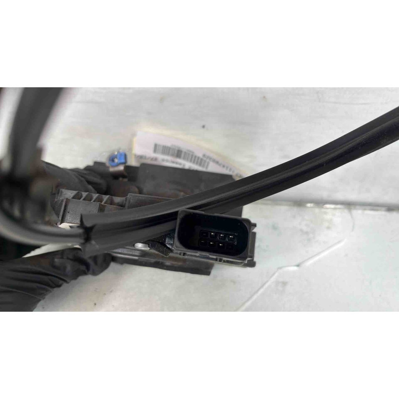 Serrure avant droit FIAT GRANDE PUNTO Photo n°4