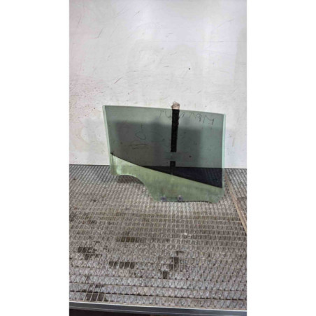 Vitre arriere gauche RENAULT CLIO 4