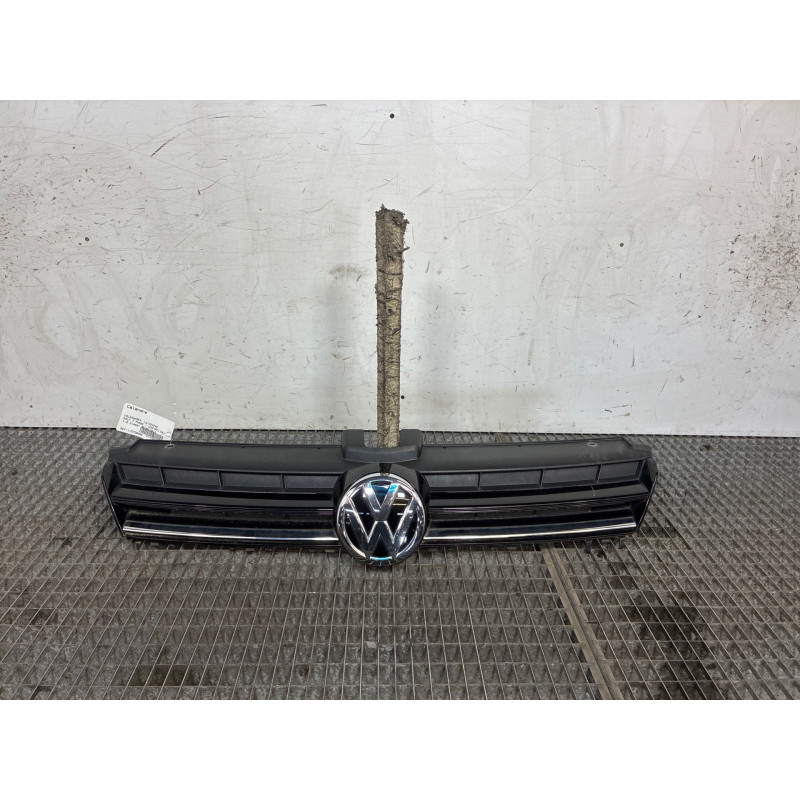 Calandre VOLKSWAGEN GOLF 7 Photo n°1