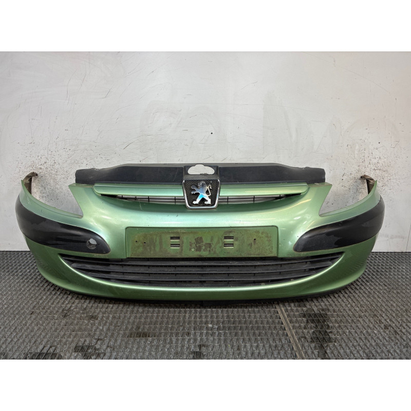 Pare choc avant PEUGEOT 307 Photo n°4