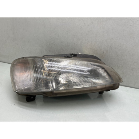 Optique avant principal droit (feux)(phare) PEUGEOT 106