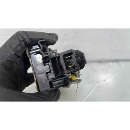Serrure avant droit RENAULT MASTER 2